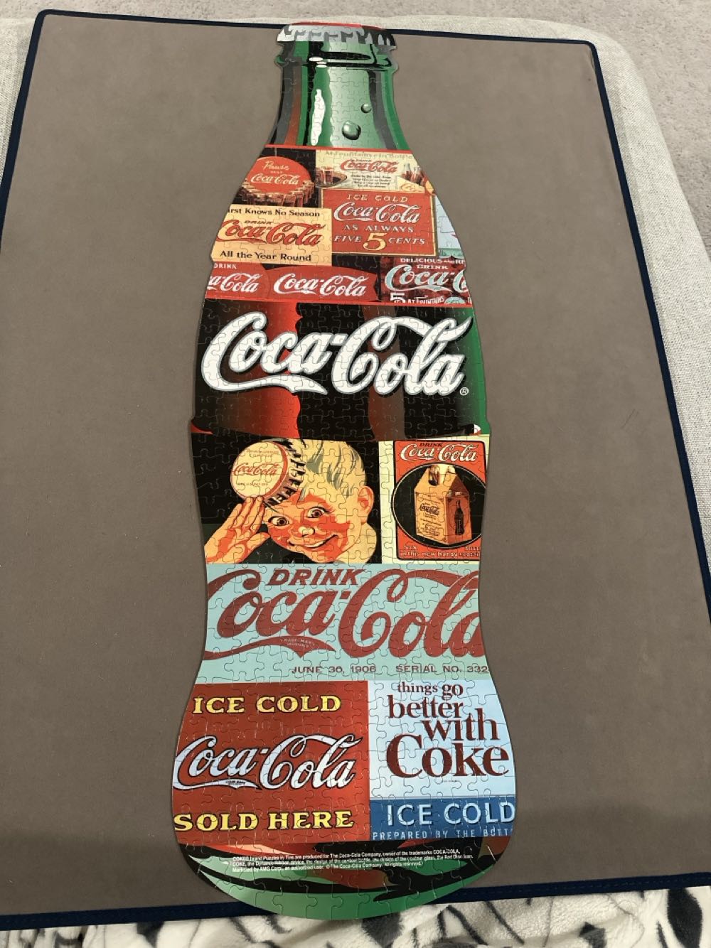 Coca-Cola Bottle .  puzzle collectible - Main Image 2