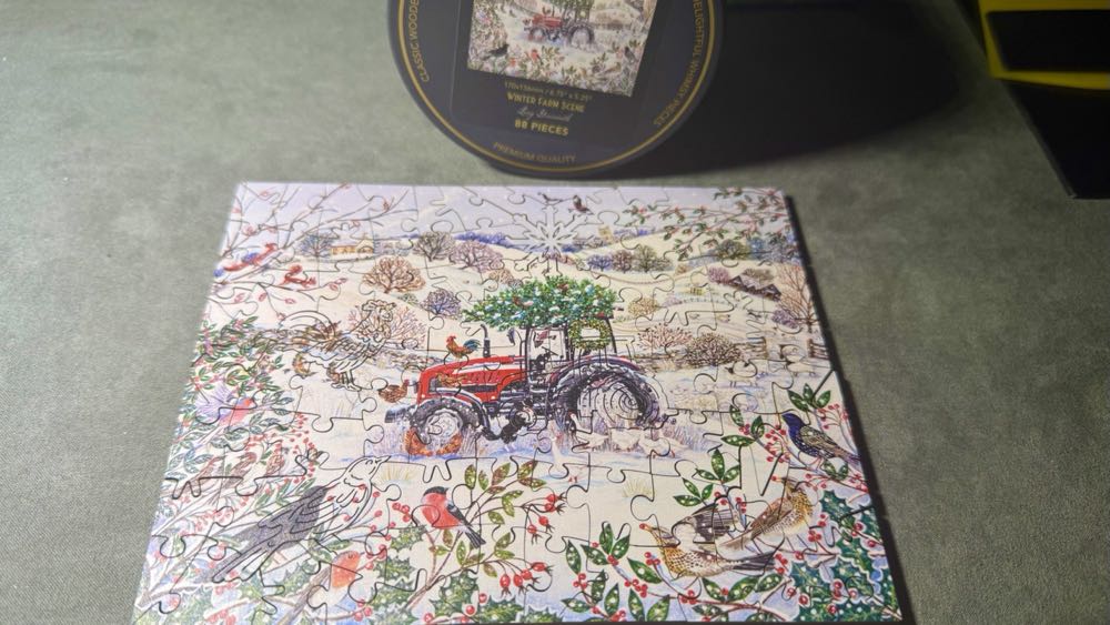 Winter Farm Scene Mini Qt 88 - Victory Wooden Puzzles puzzle collectible [Barcode 5056461103328] - Main Image 2