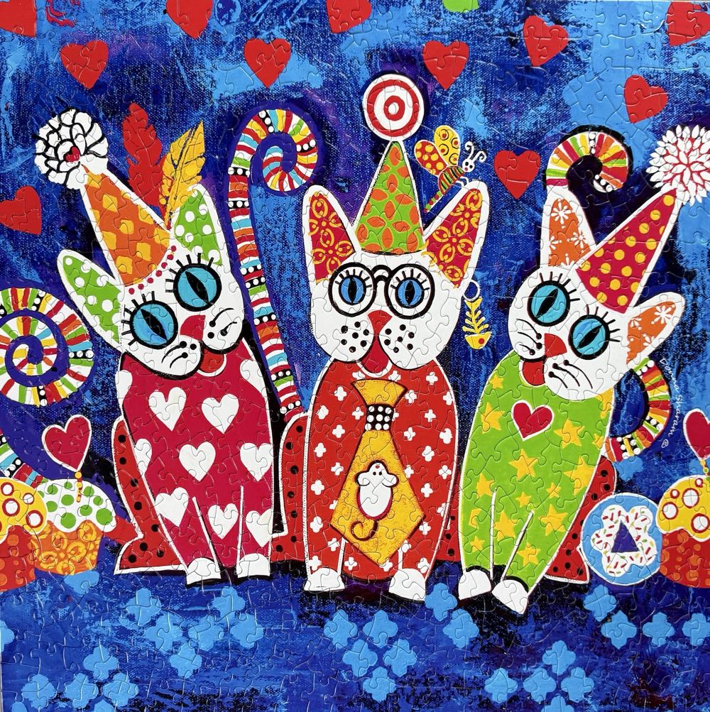 Cupcake Cats - QPUZZLES puzzle collectible - Main Image 2