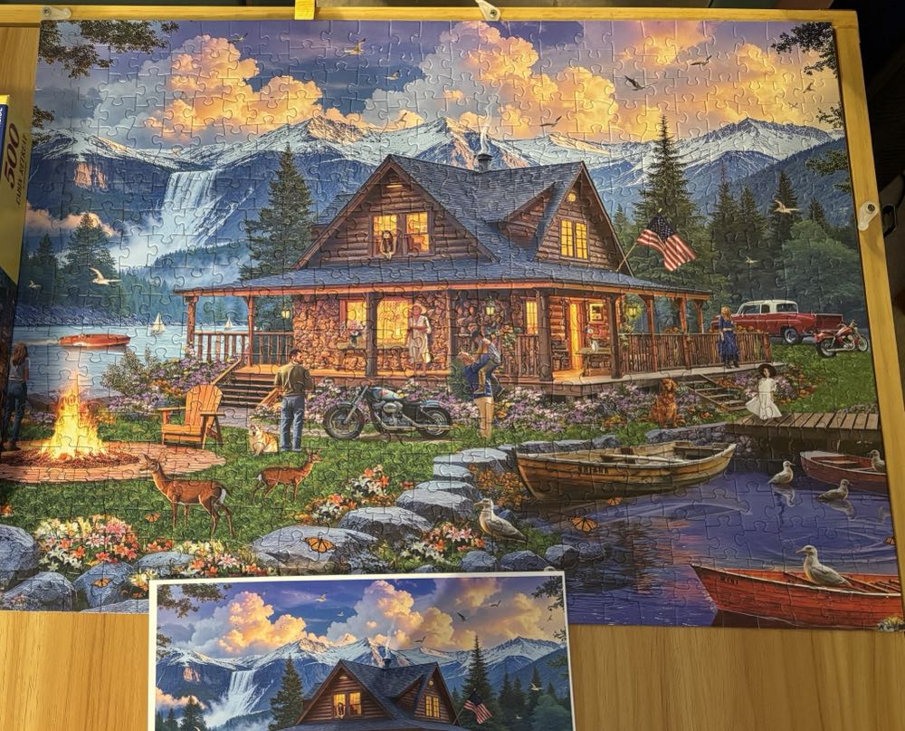Cabin Retreat  - White Mountain 🇺🇸 puzzle collectible [Barcode 724819270088] - Main Image 3