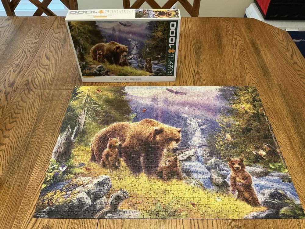 Eurographics Grizzly Cubs Piece Jigsaw Puzzle By Jan Patrik - EuroGraphics puzzle collectible [Barcode 628136655460] - Main Image 2