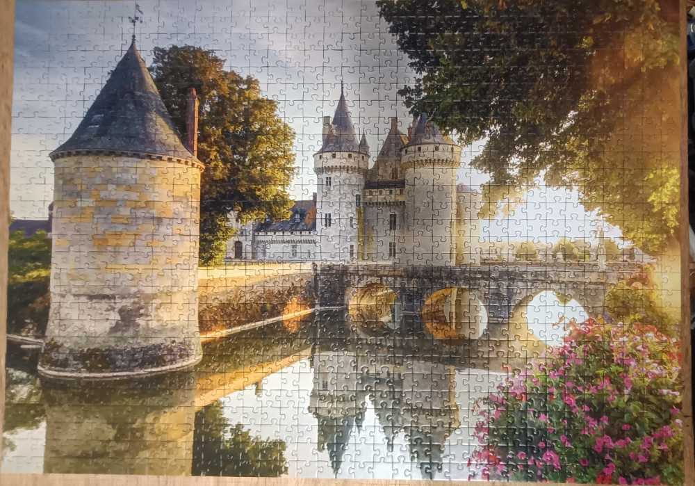 Kasteel Van Sully Sur Loire  puzzle collectible [Barcode 4068706763946] - Main Image 2