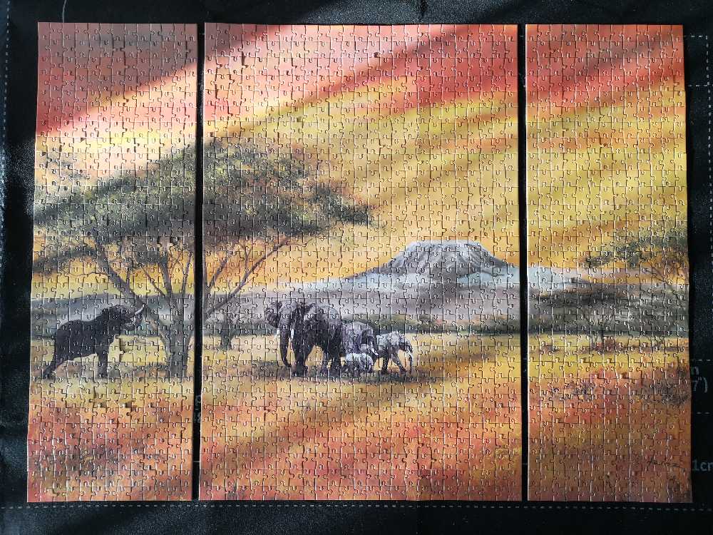 Kilimandscharo Triptychon - Weltbild puzzle collectible [Barcode 4026411226422] - Main Image 2