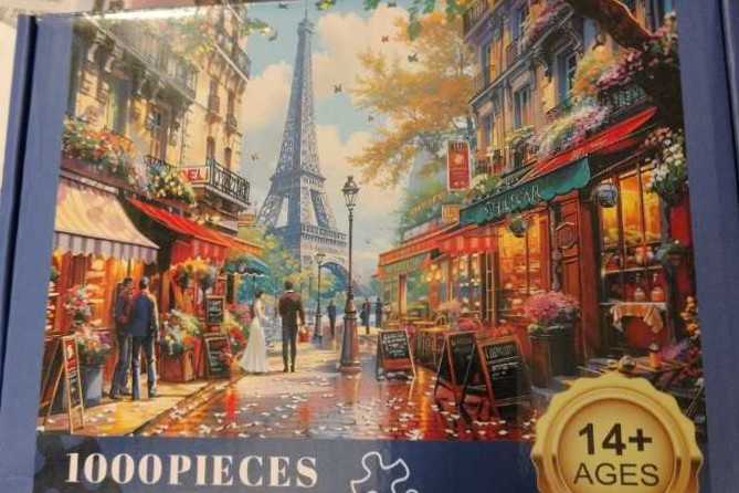 Jim Henson’s The Dark Crystal Bestiary Puzzle And Book Set