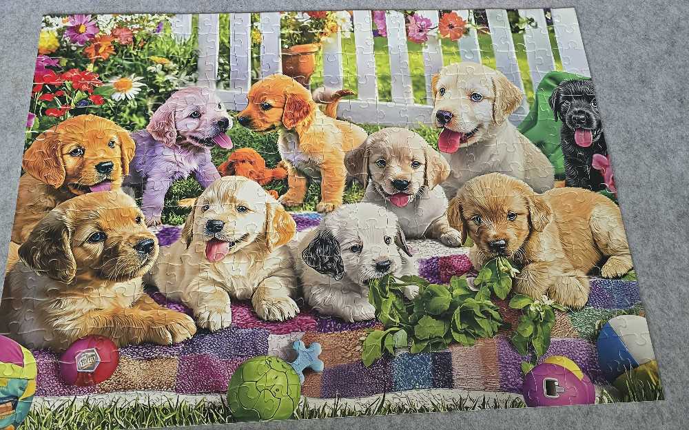 Sold-Puppies  puzzle collectible - Main Image 2