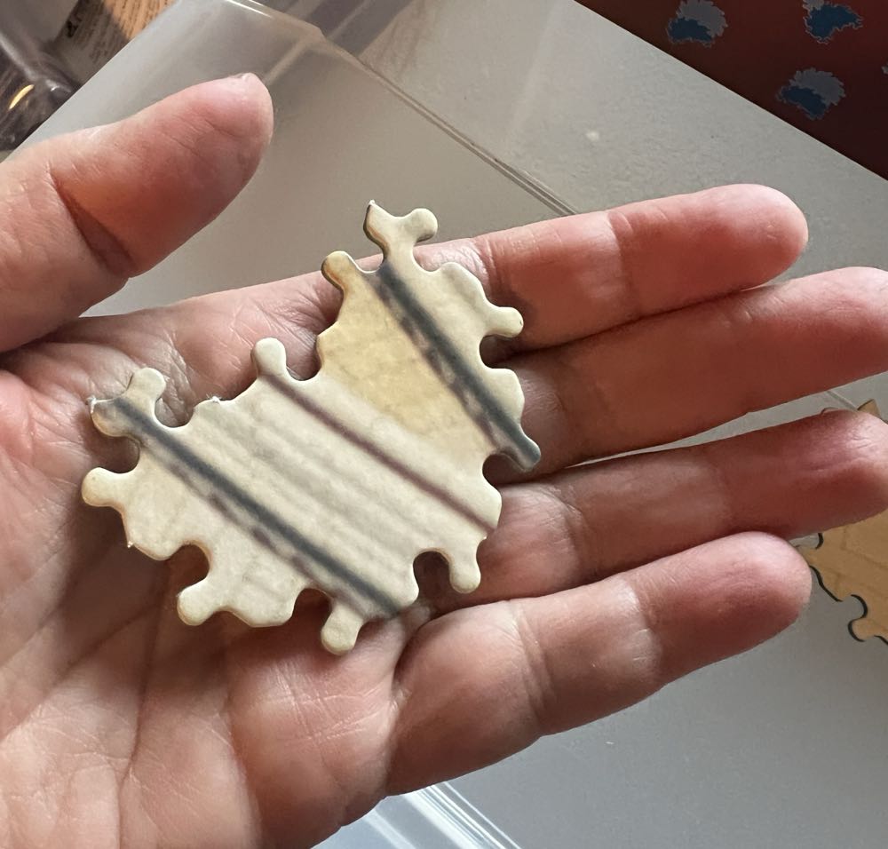 Salisbury Cathedral - IProject puzzle collectible - Main Image 4