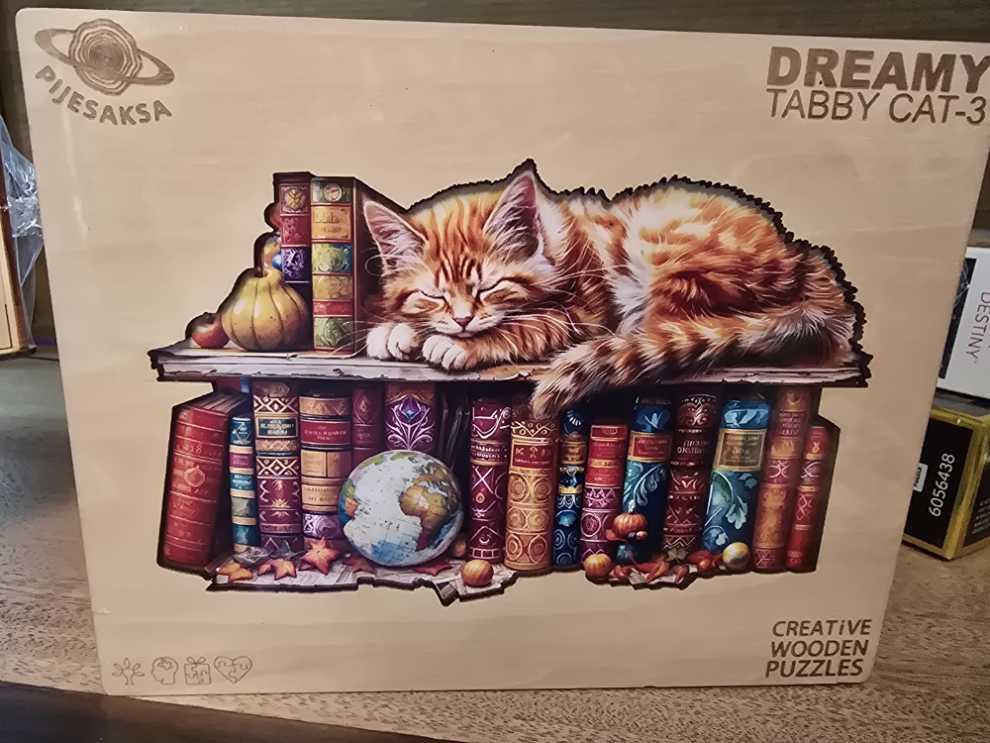 BEV-83-061: Tom and Jerry’s Summer Holiday