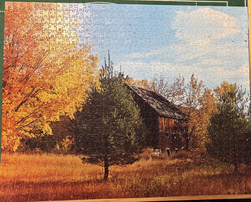 Rustic Barn - Whitman puzzle collectible - Main Image 2