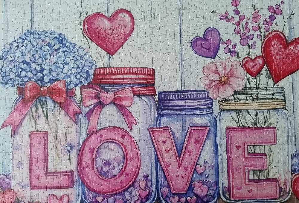 LOVE - Tucocoo puzzle collectible - Main Image 2