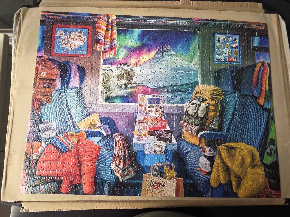 Iceland Train Journey - Buffalo Games puzzle collectible [Barcode 079346138142] - Main Image 3