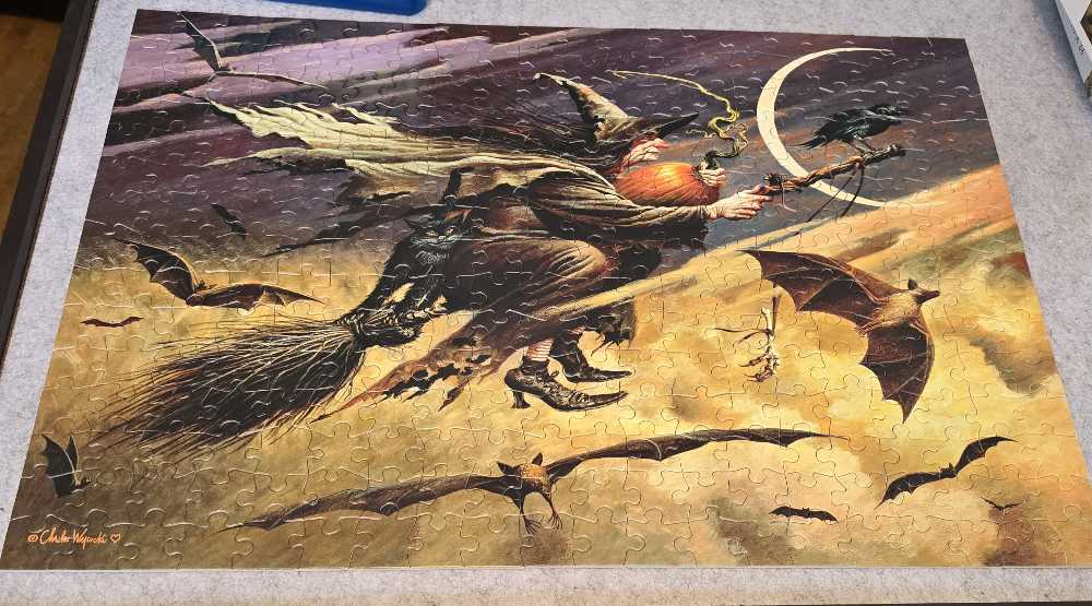 CW- Imerelda Jagger Heppzalilly$6(Pending K) - Buffalo 🦬 🇺🇸 puzzle collectible [Barcode 079346226344] - Main Image 2