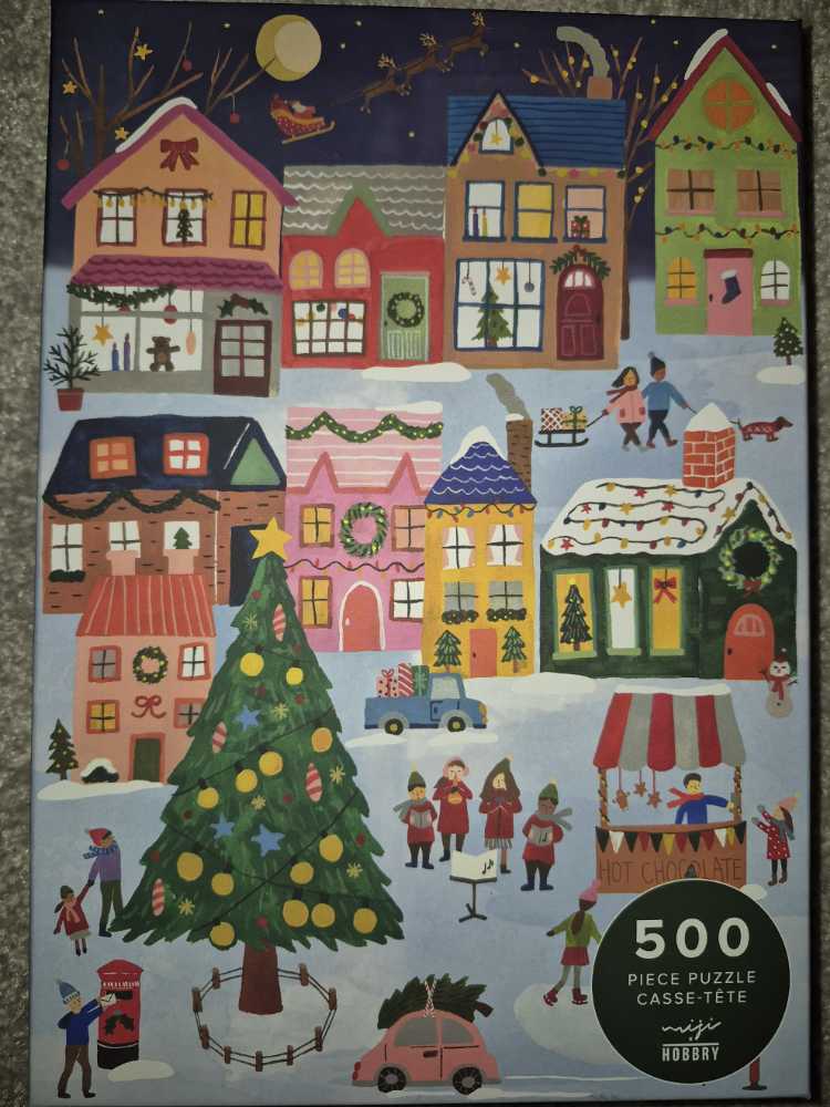 BEV-31-390: Hello Kitty Colorful Parfait