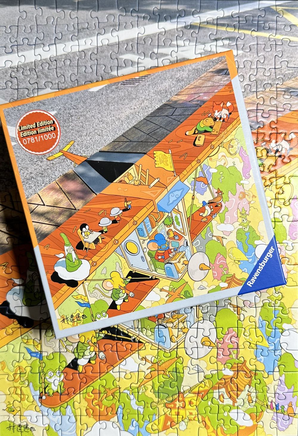 Airplane 0781 van 1000 🟦🇨🇦 - Ravensburger puzzle collectible [Barcode 4005555020325] - Main Image 4
