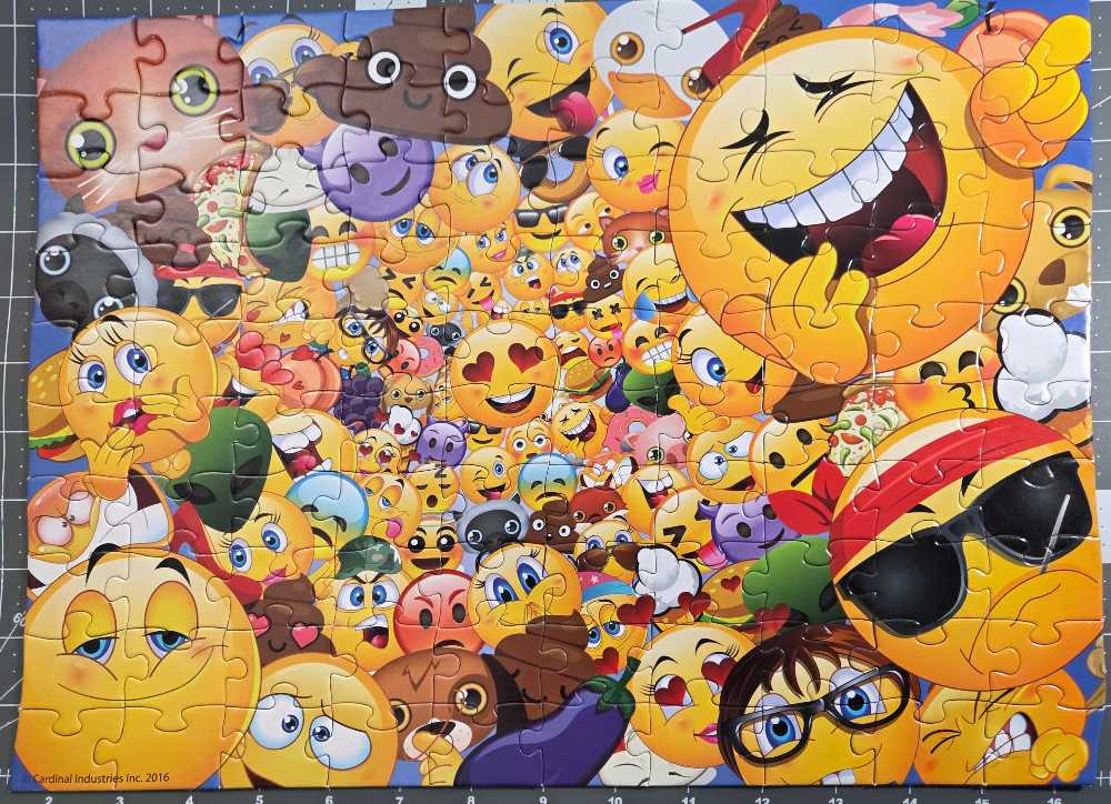 Emoji Puzzle Tin - Cardinal puzzle collectible [Barcode 778988655627] - Main Image 2
