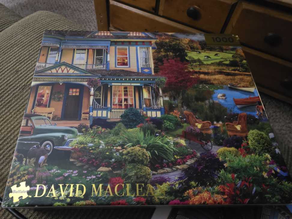 David Maclean  puzzle collectible - Main Image 4