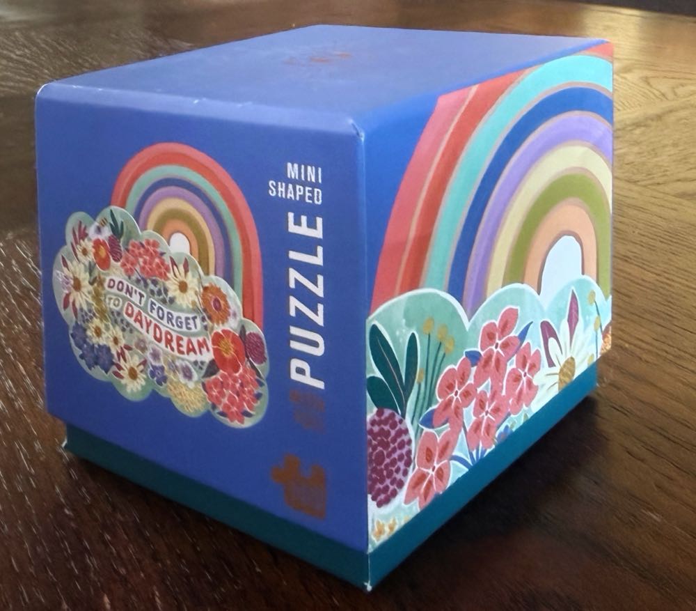 Don’t Forget to Daydream* - Lantern Press puzzle collectible [Barcode 744252999377] - Main Image 2