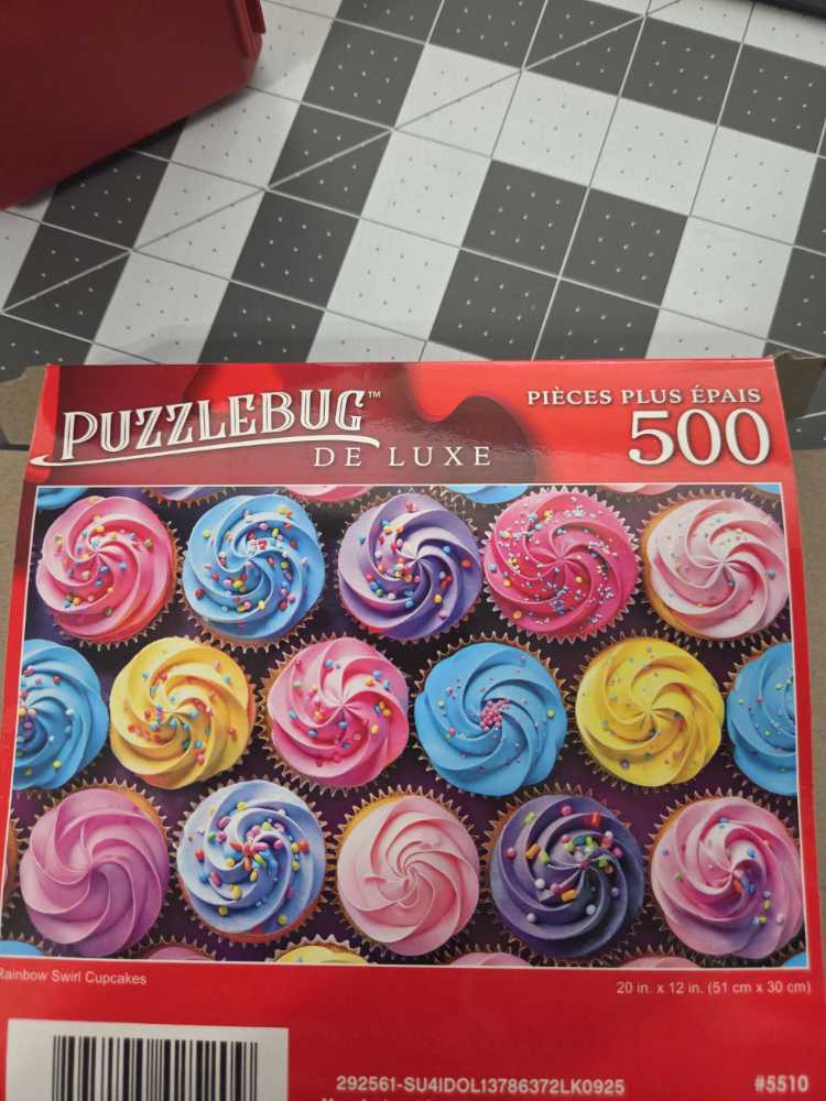Rainbow Swirl Cupcakes - Puzzlebug / Cra-Z-Art puzzle collectible [Barcode 4895145425209] - Main Image 2