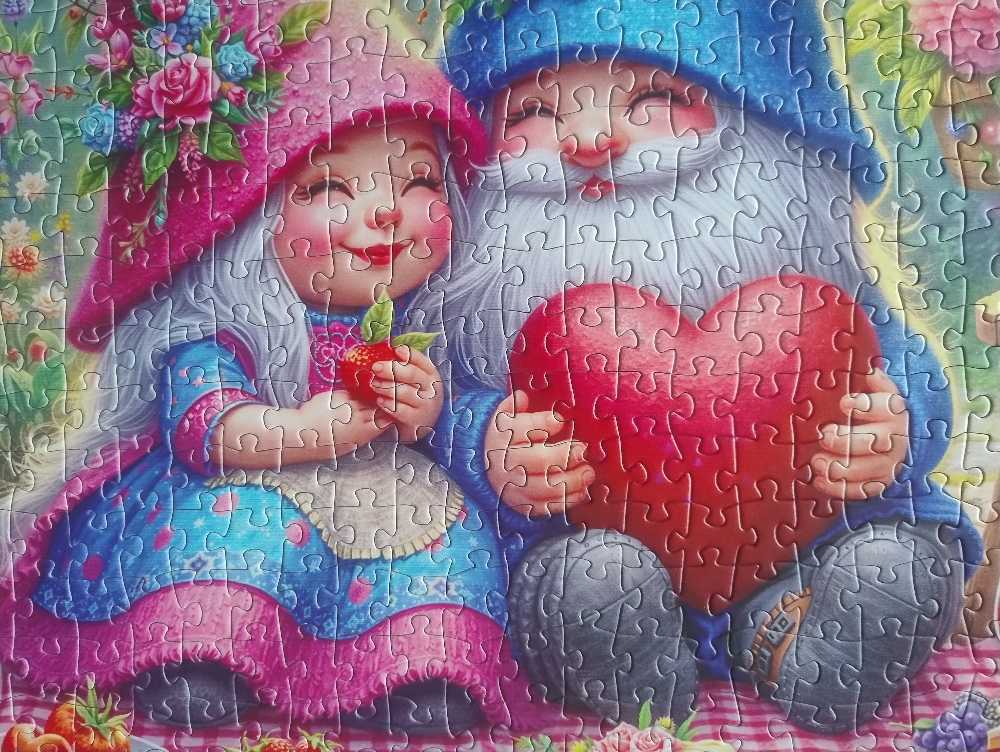 Gnomes In Love - Tucocoo puzzle collectible - Main Image 3