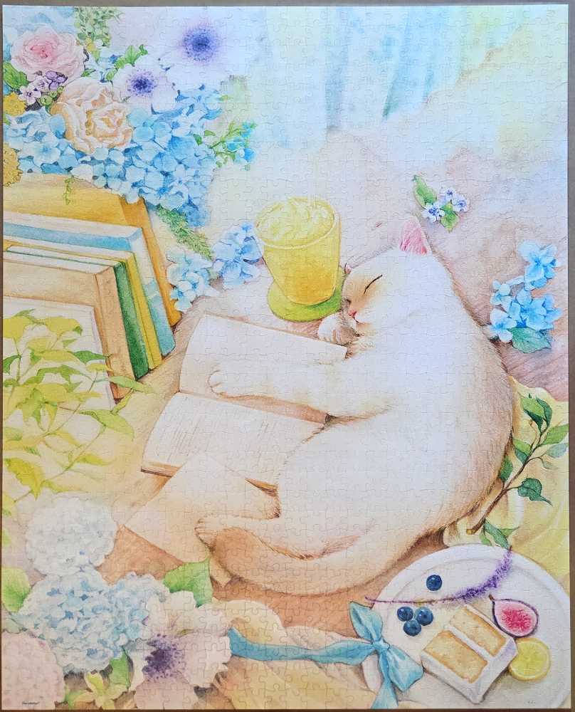 A Napping Cat - PieceRelax By Pintoo puzzle collectible [Barcode 4711458414559] - Main Image 2