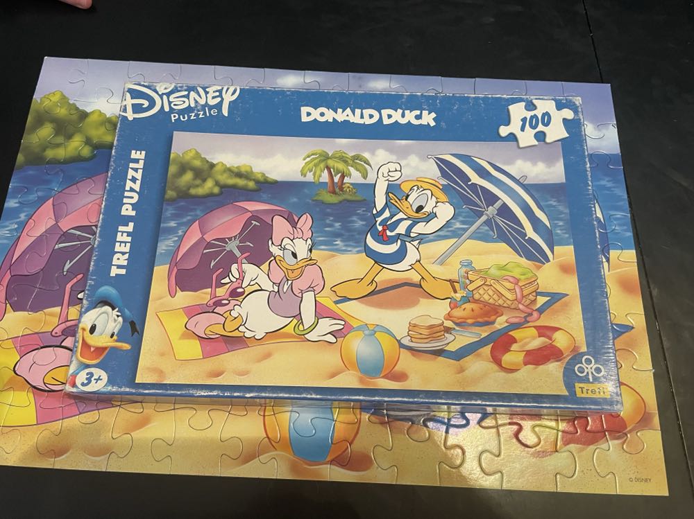Donald Duck - Trefl 🇵🇱 puzzle collectible [Barcode 5900511160635] - Main Image 2