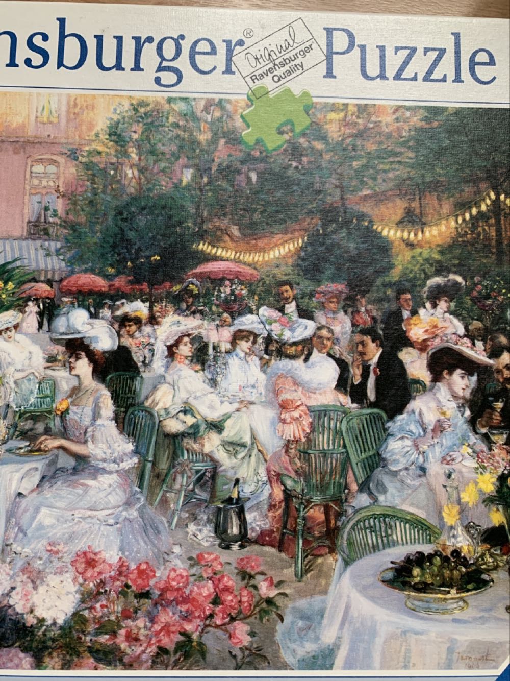 Hotel Ritz Paris 1904 - Ravensburger puzzle collectible [Barcode 4005556162581] - Main Image 2