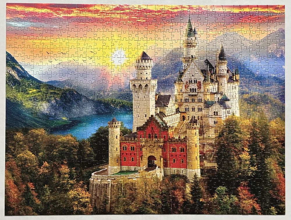 Aimee Stewart: Castle Dream - Buffalo puzzle collectible [Barcode 079346170586] - Main Image 2