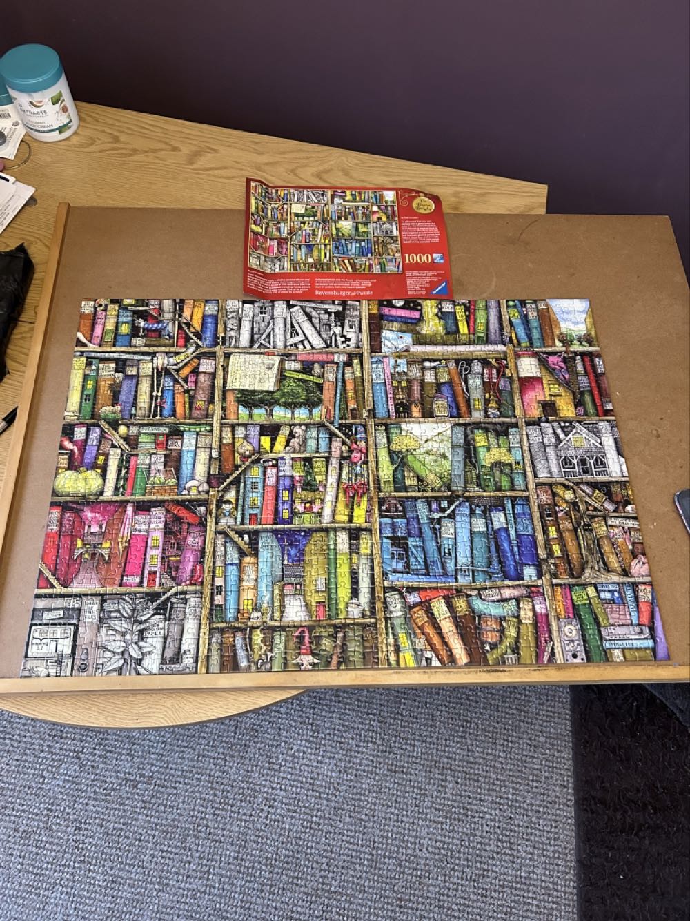 The Bizarre Bookshop* - Ravensburger puzzle collectible [Barcode 4005556192267] - Main Image 4