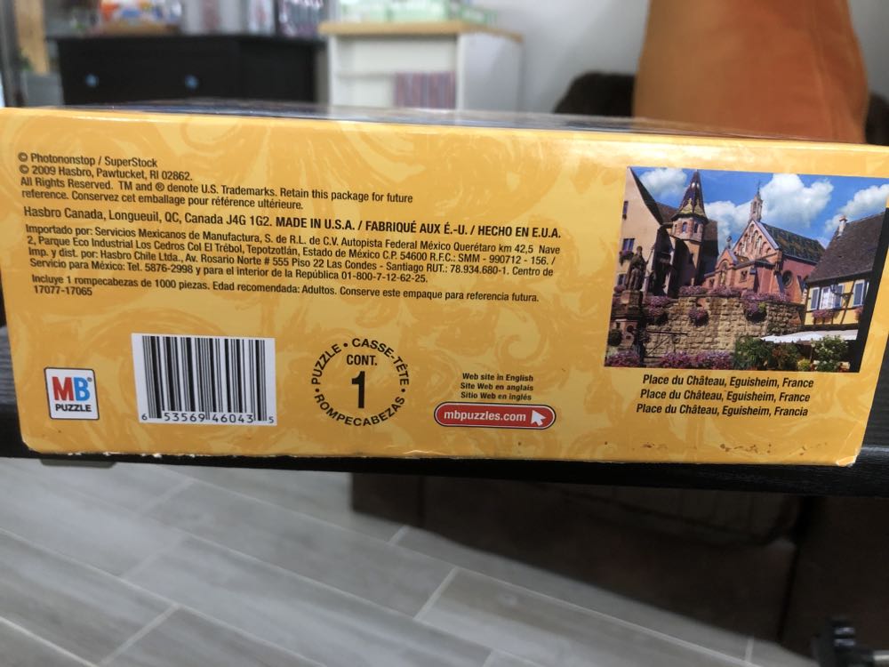 Place du Chateau, Eguisheim, France - Big Ben puzzle collectible [Barcode 653569460435] - Main Image 2