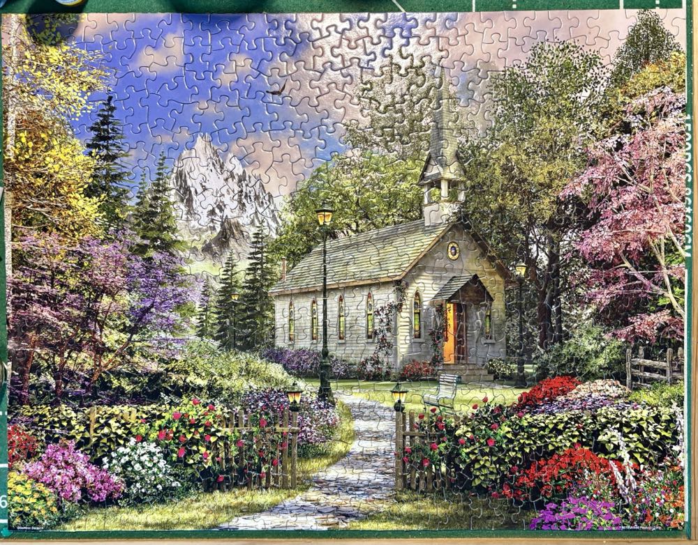 Mountain View Chapel - Springbok puzzle collectible [Barcode 091683015702] - Main Image 3