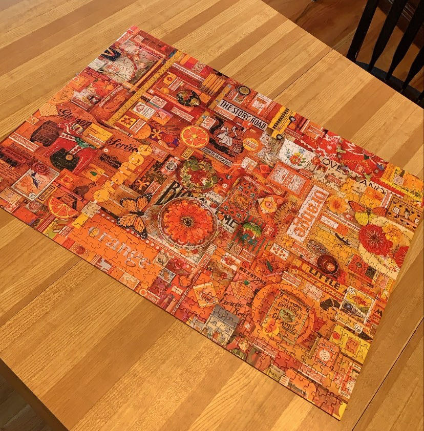 Orange - Cobble Hill 🇨🇦 puzzle collectible [Barcode 625012801478] - Main Image 3