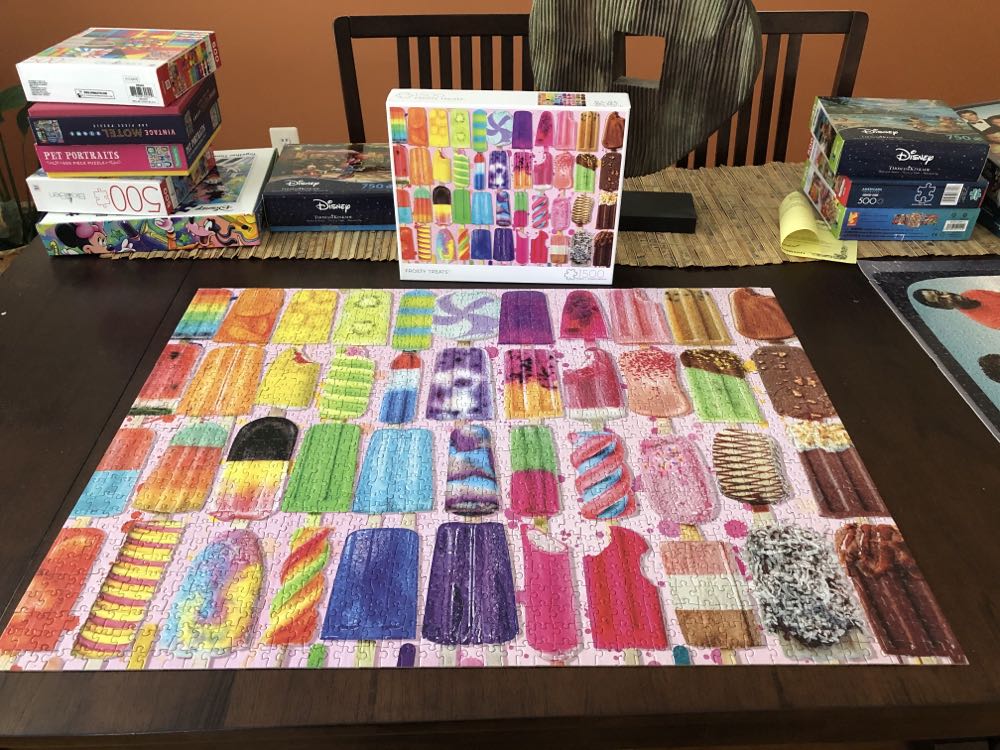 Frosty Treats 🆕 - Buffalo puzzle collectible [Barcode 079346024049] - Main Image 3