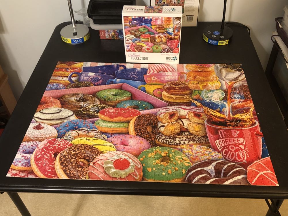 Donut Worry Be Happy - Buffalo puzzle collectible [Barcode 079346126026] - Main Image 2