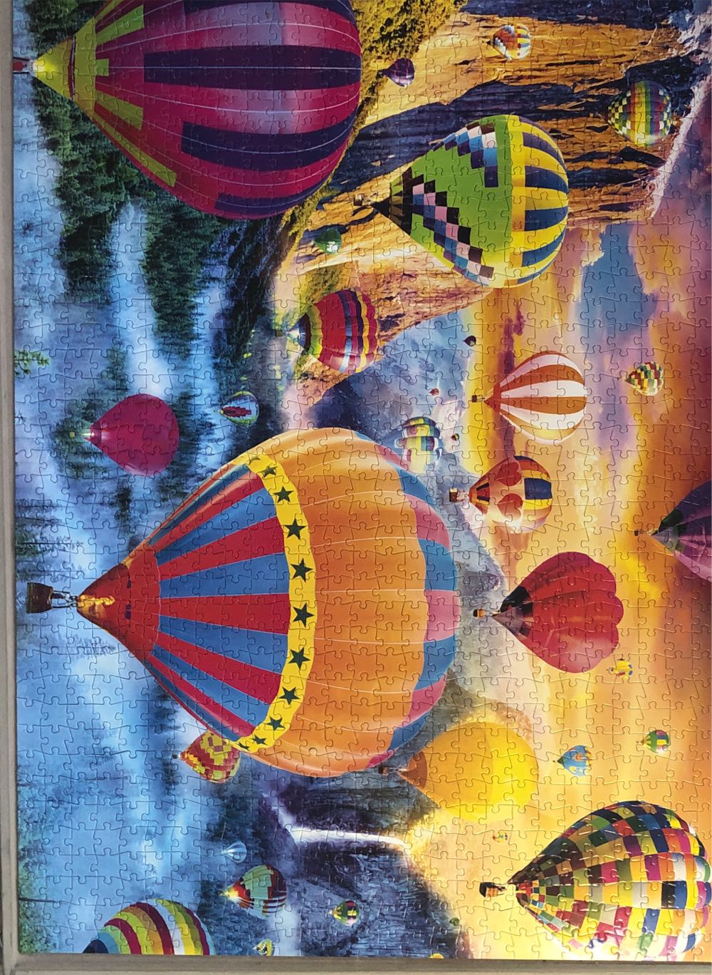 LARS Stewart — Balloon Valley - Buffalo Games puzzle collectible [Barcode 079346014354] - Main Image 2