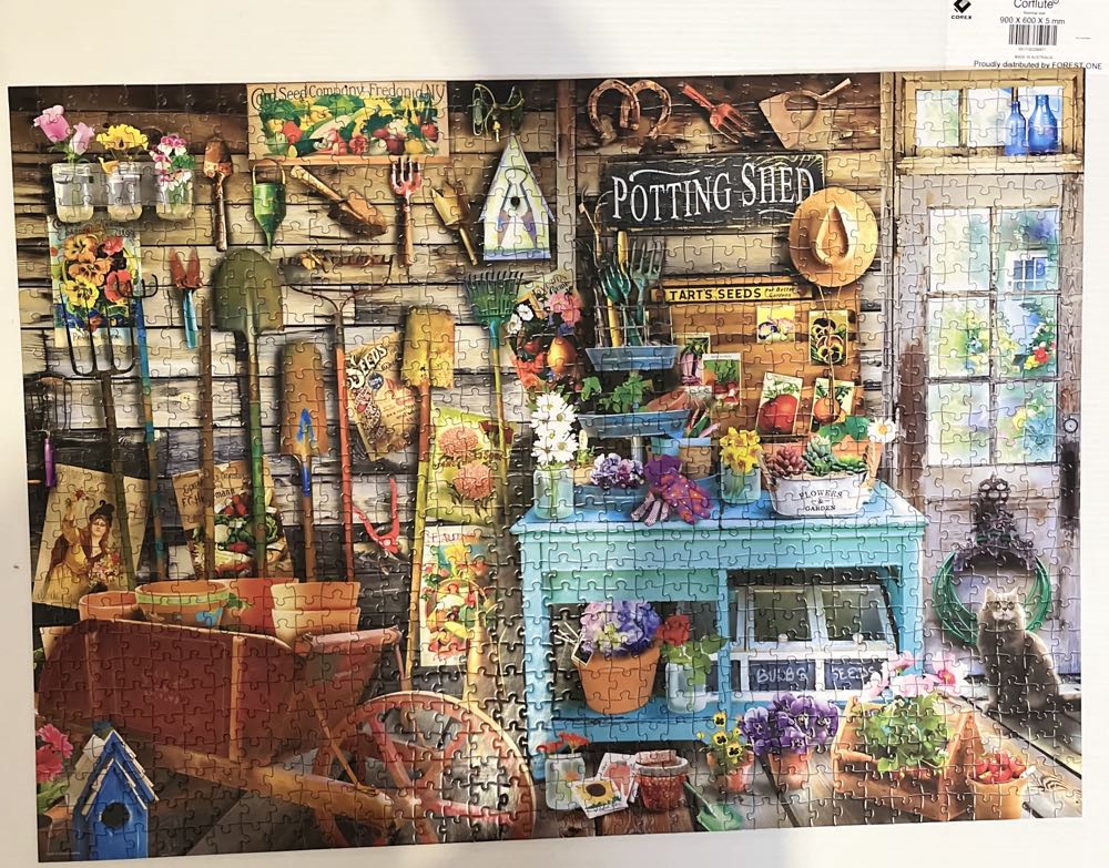 The Potting Shed - Eurographics puzzle collectible [Barcode 628136653466] - Main Image 4