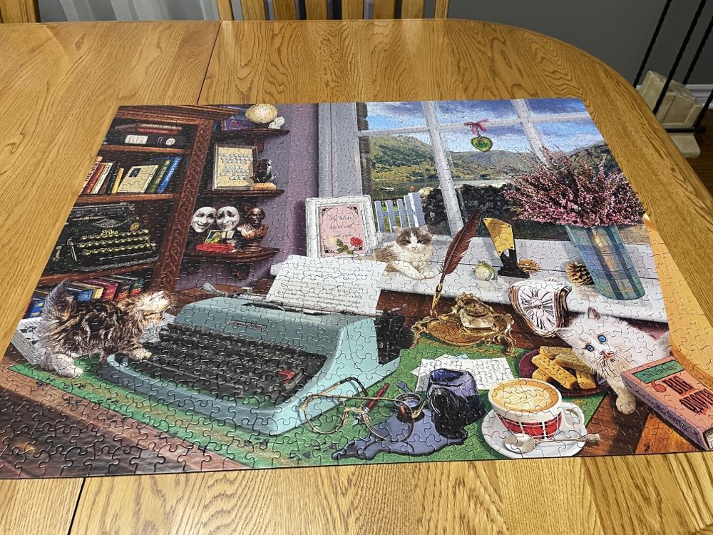 Pending Writer’s Desk - White Mountain puzzle collectible [Barcode 724819262670] - Main Image 4