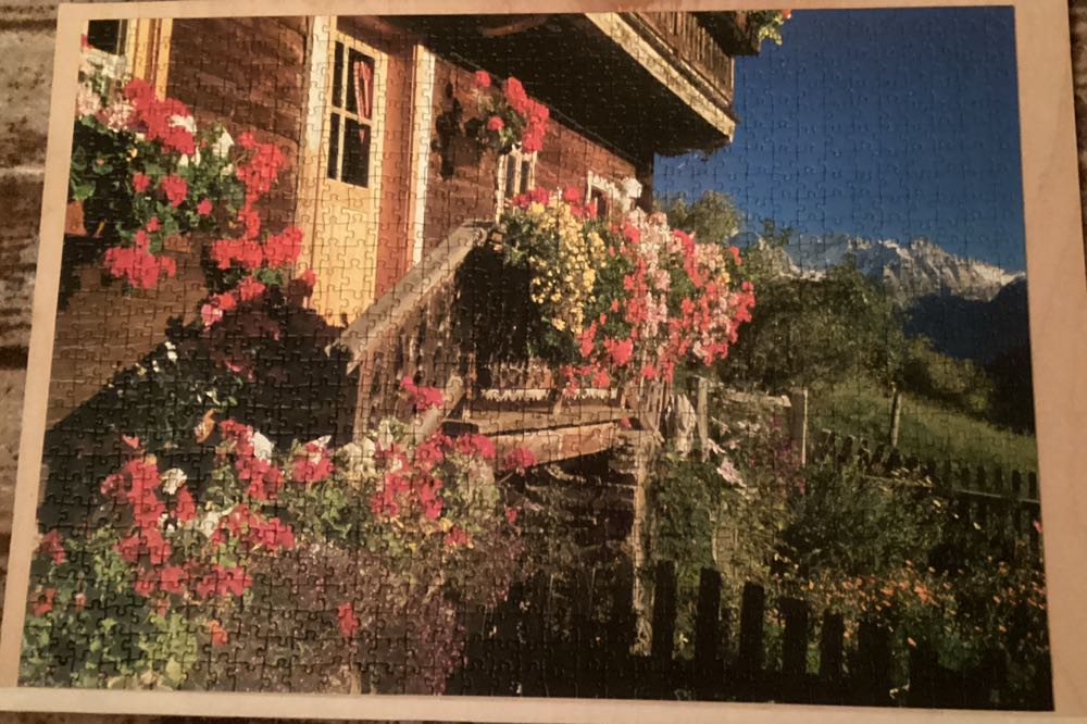 Osttirol Bauernhaus - Ravensburger puzzle collectible - Main Image 2