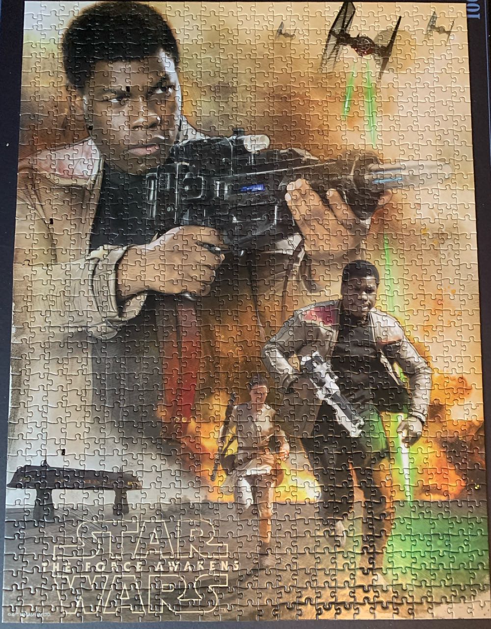 Star Wars: The Force Awakens - Disney Cardinal puzzle collectible [Barcode 047754184082] - Main Image 3