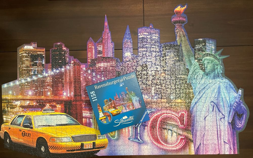 Silhouette New York City (1) - Ravensburger puzzle collectible [Barcode 4005556817689] - Main Image 3