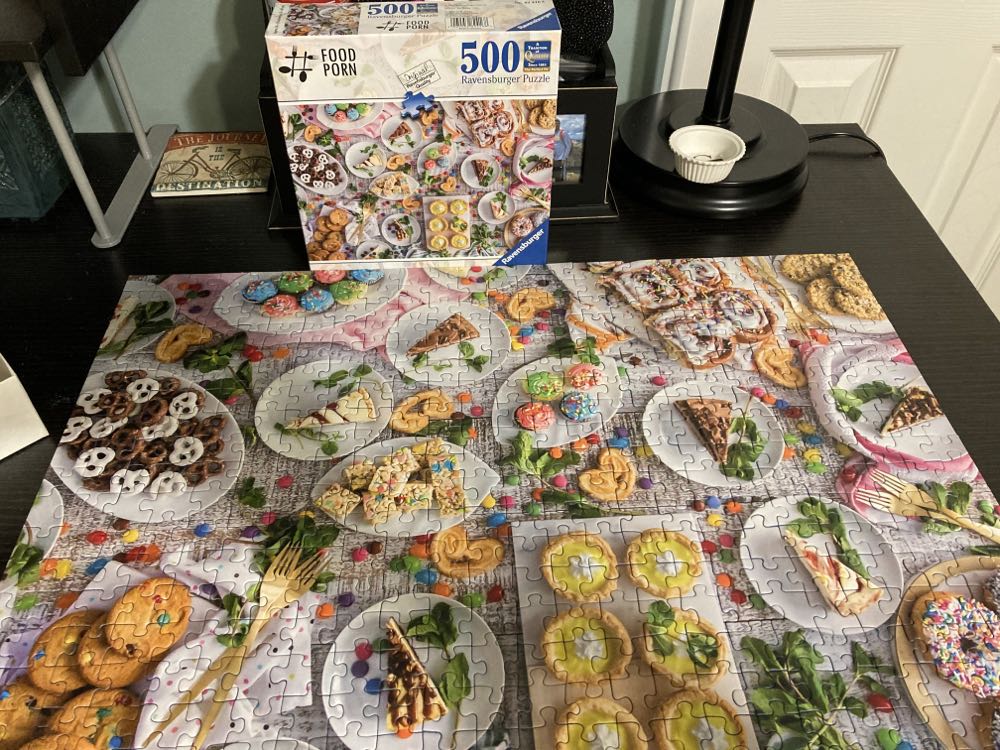 You Bake me Crazy! (SOLD) - Ravensburger puzzle collectible [Barcode 4005556824168] - Main Image 2