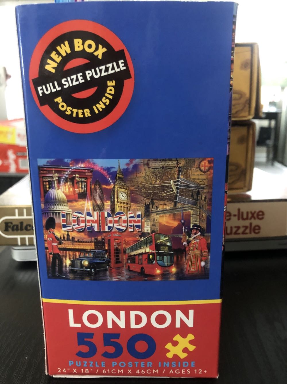 London UFS/T Complete - Ceaco puzzle collectible [Barcode 021081240314] - Main Image 2
