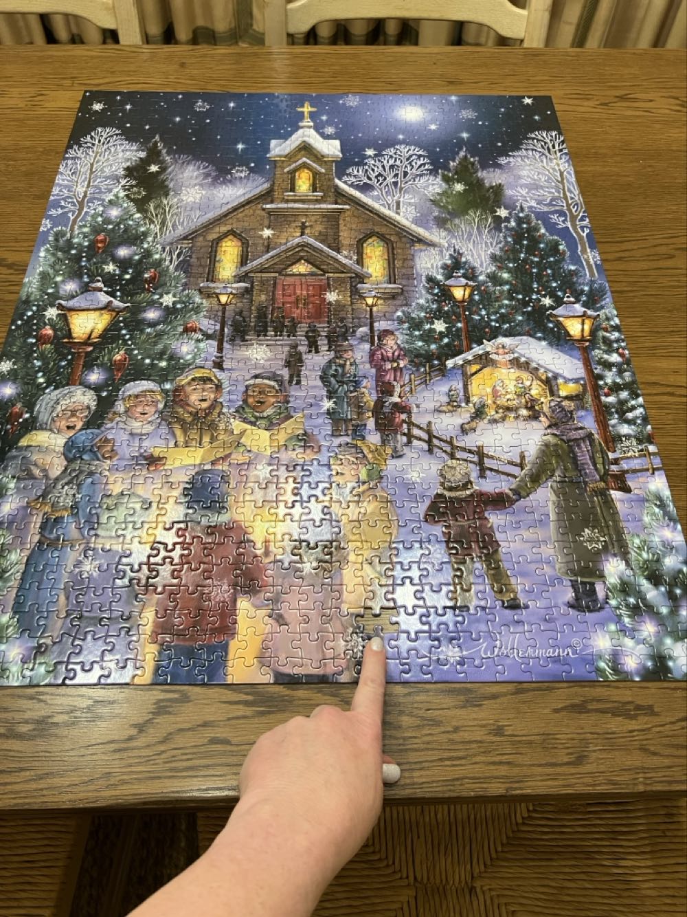 Midnight Mass - Vermont Christmas Company puzzle collectible [Barcode 871241003392] - Main Image 3