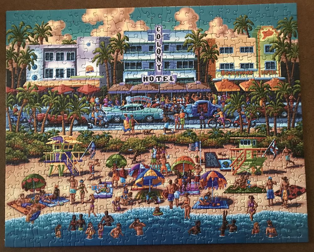South Beach - Dowdle puzzle collectible [Barcode 671095201858] - Main Image 2