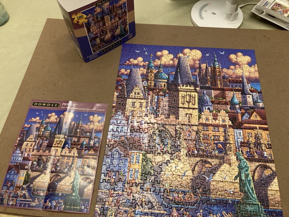 Prague - Dowdle puzzle collectible [Barcode 671095204729] - Main Image 2