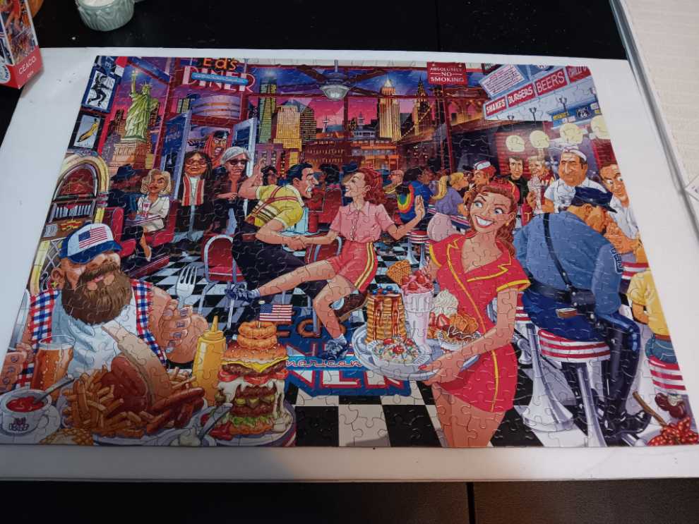 Funny Faces - Ceaco puzzle collectible [Barcode 021081232074] - Main Image 2