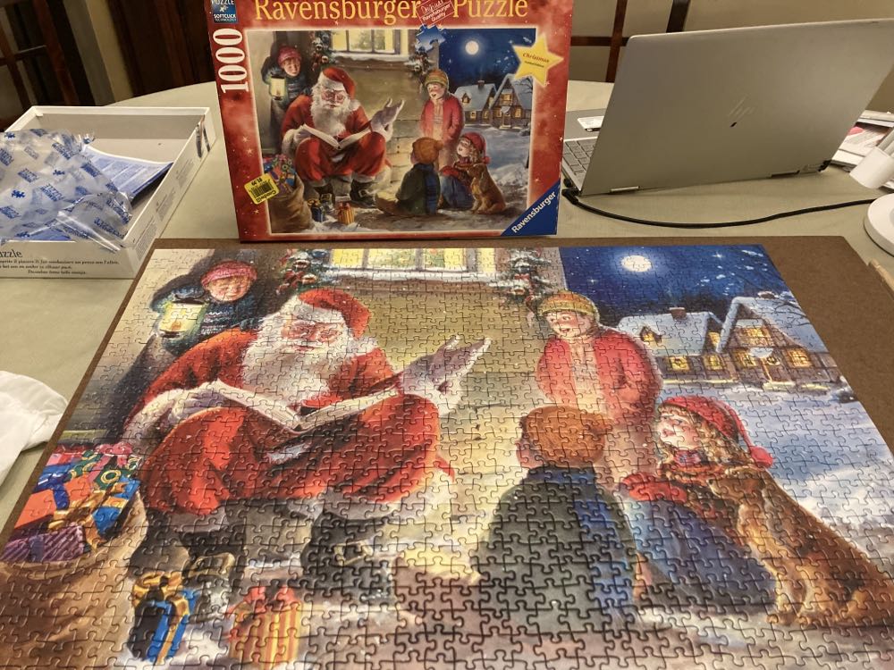 Christmas, Santa’s Story Time - Ravensburger puzzle collectible [Barcode 4005556192007] - Main Image 2