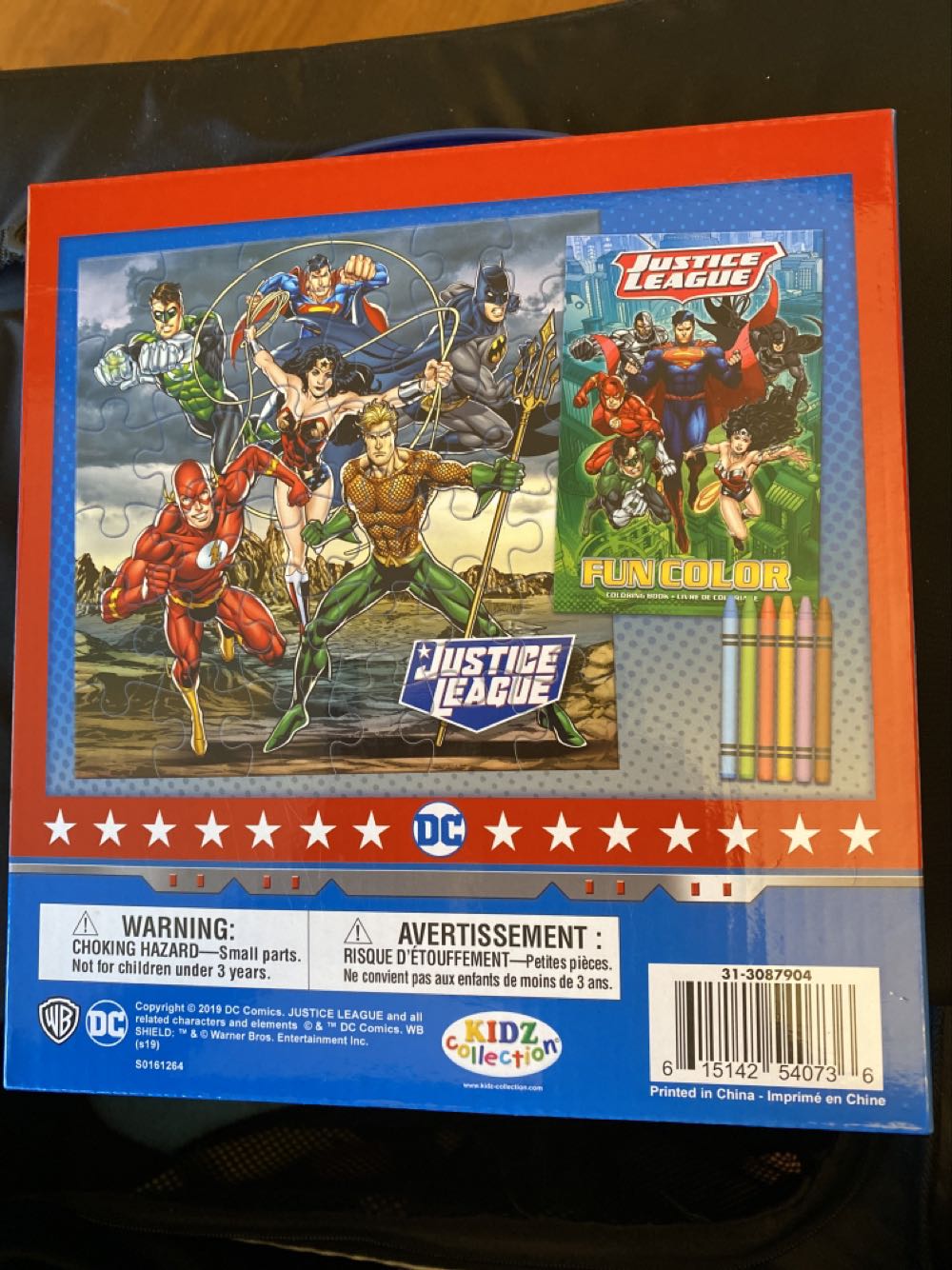Justice League Crayons & 1 Puzzle 36 Piecetoy - Kidz Collection puzzle collectible [Barcode 615142540736] - Main Image 2