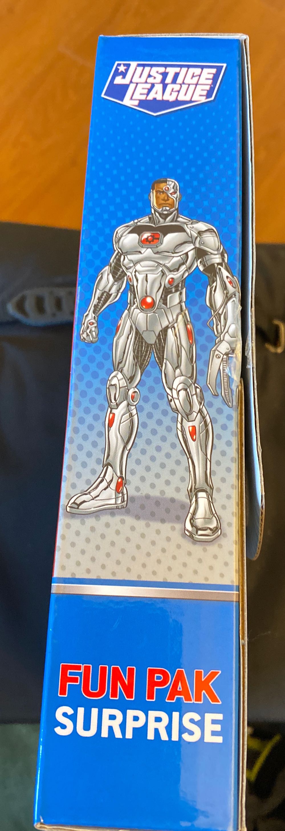 Justice League Crayons & 1 Puzzle 36 Piecetoy - Kidz Collection puzzle collectible [Barcode 615142540736] - Main Image 3