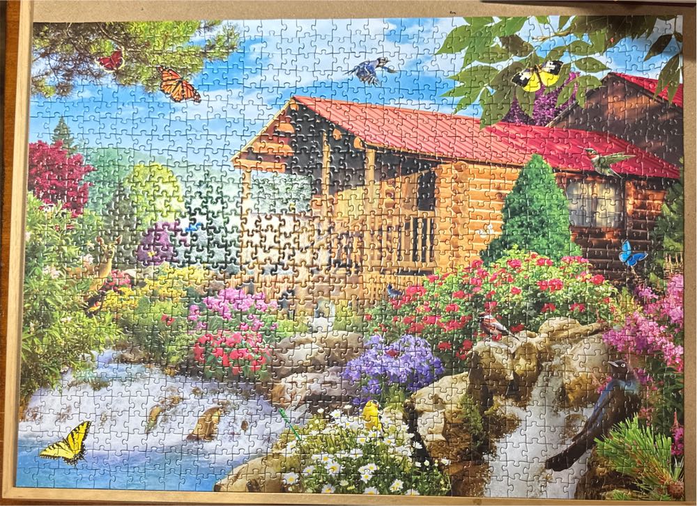 Time Away Cascading Cabin - Master Pieces puzzle collectible [Barcode 705988720413] - Main Image 2