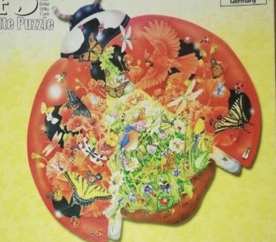 Silhouette Ladybug - Ravensburger puzzle collectible - Main Image 2