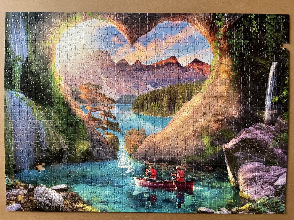 Heartview Cave - Ravensburger puzzle collectible [Barcode 4005556824250] - Main Image 2